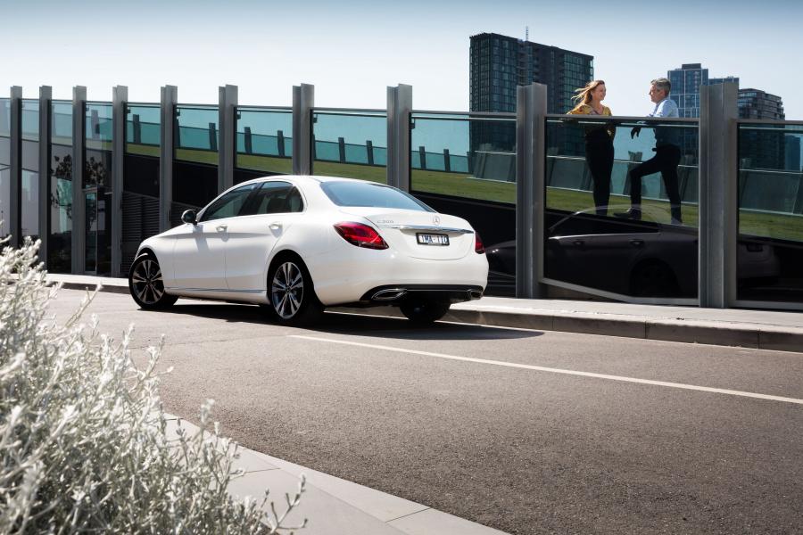  Mercedes-Benz C200 Avantgarde Line (W205) 2018 года  (WW) (фото 17 из 40)